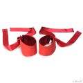 LELO Etherea Silk saténová pouta na ruce červená